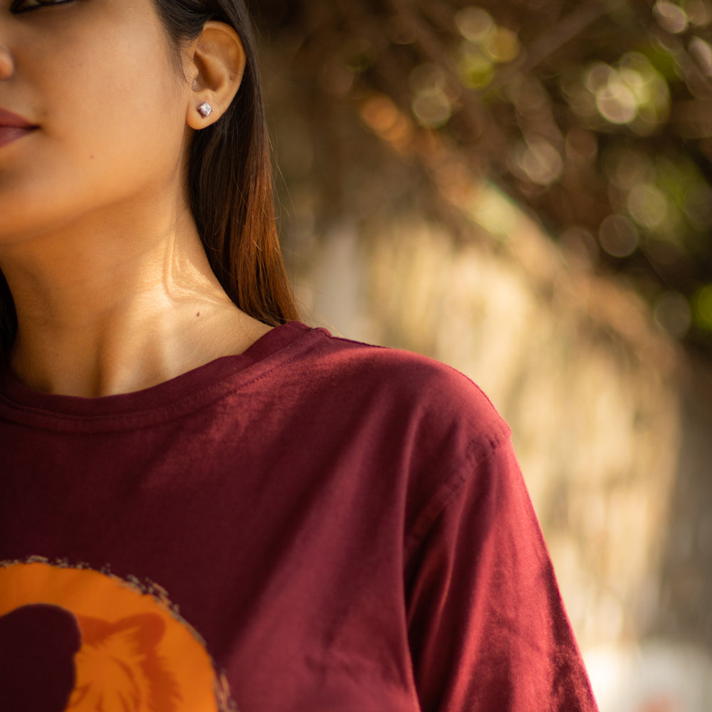 Kundavai: The Visionary | Official PS-2 T-Shirt - Fully Filmy
