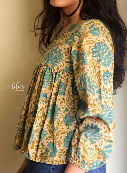 Morning Meadow Top - Lilies