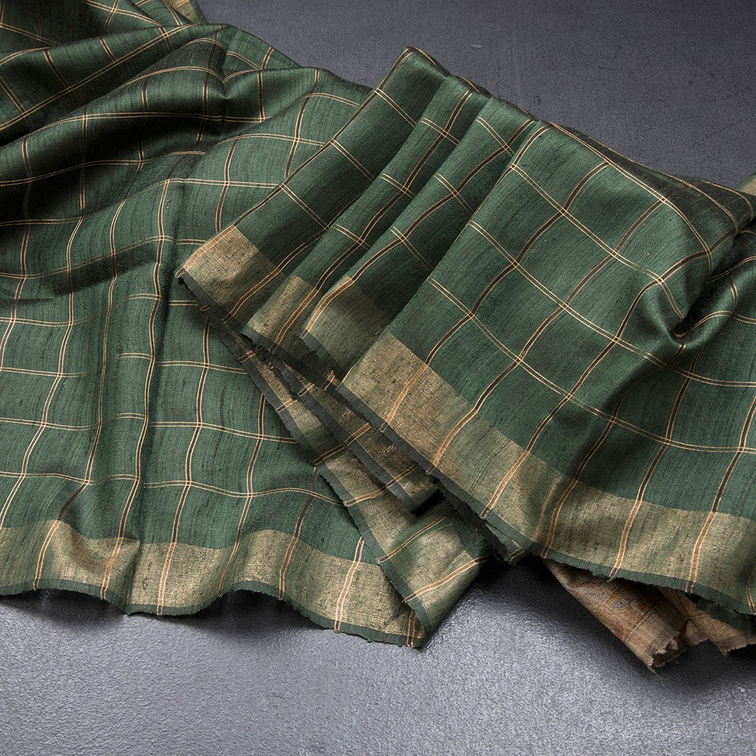 Raw Silks Checked And Kalamkari Handloom Printed Saree