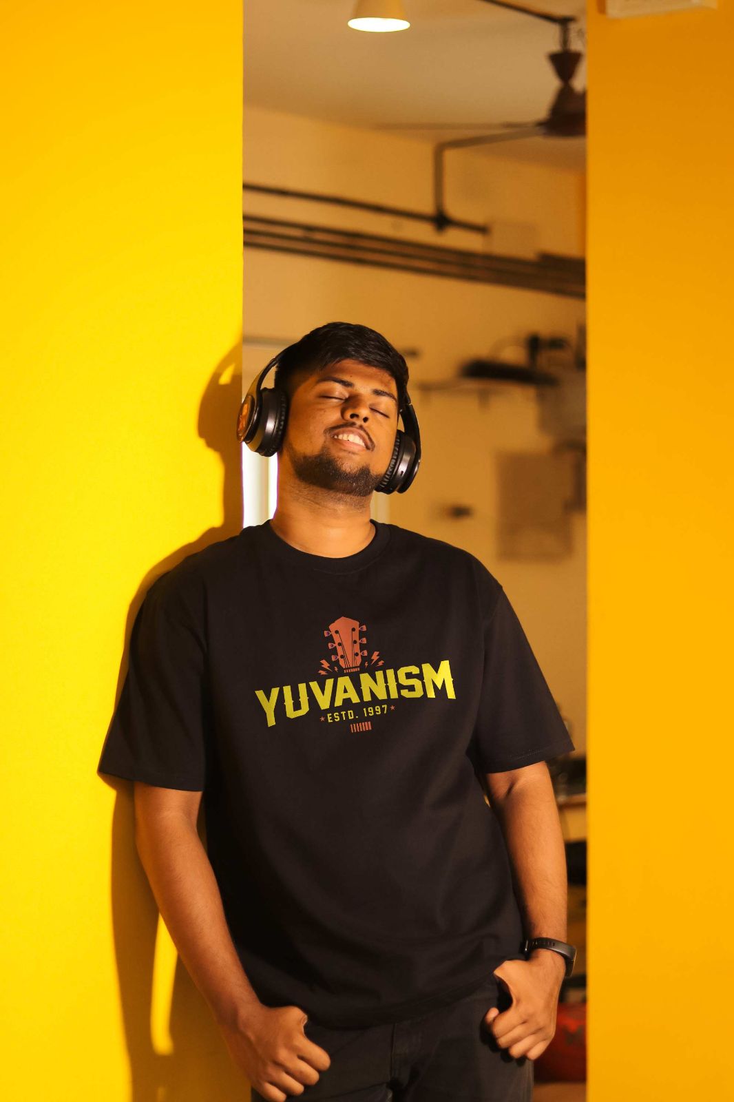 Yuvanism Strings | Oversized T-Shirt - Fully Filmy
