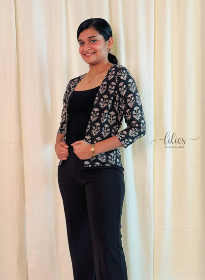 Black Botanica Coat - Lilies