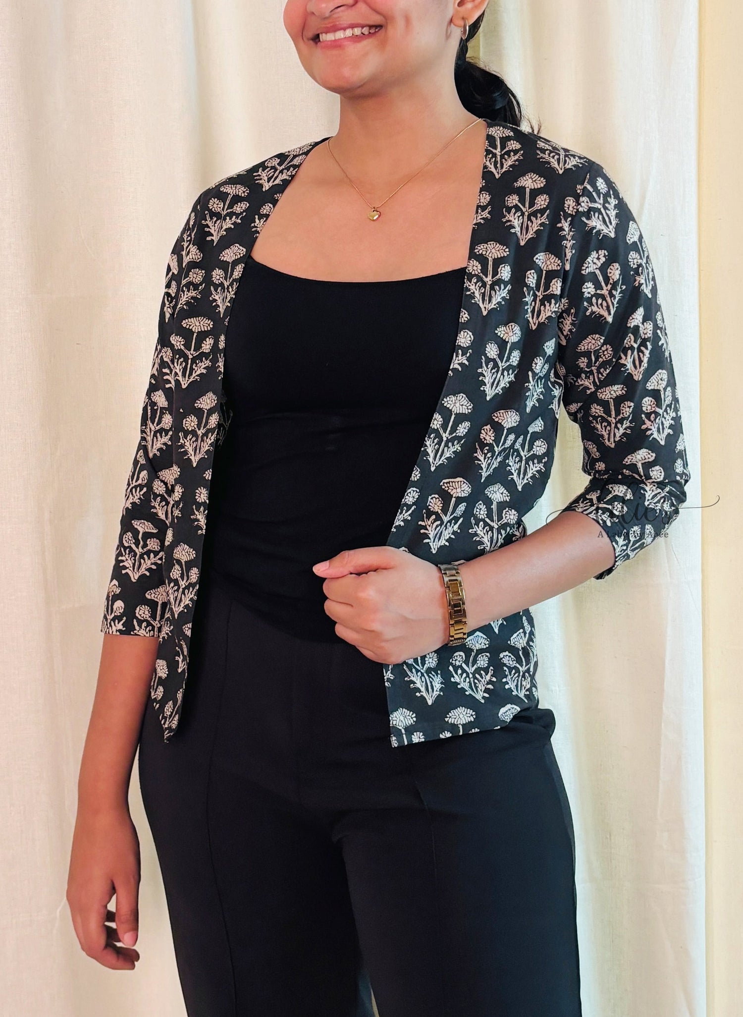 Black Botanica Coat - Lilies