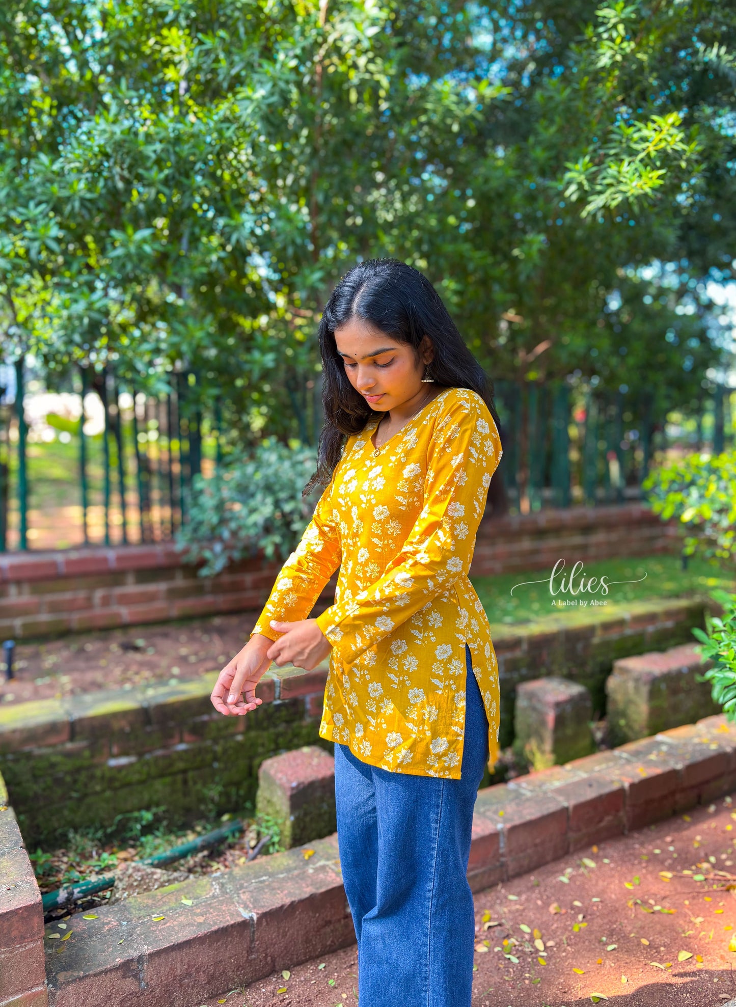 Sunlit Flora Short Kurti - Lilies