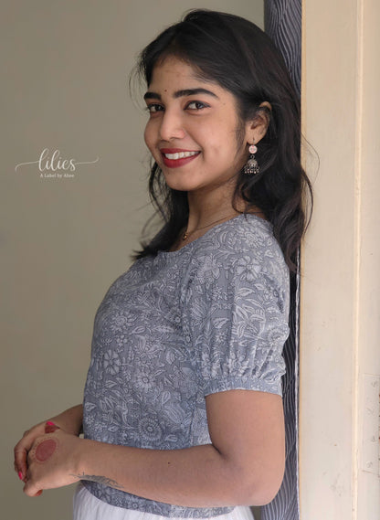 Silver Meadow Crop Top - Lilies